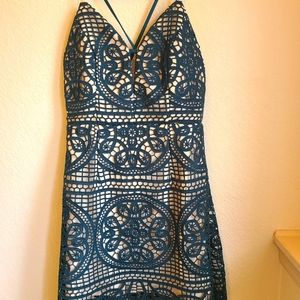 Minuet Short Cocktail Dress size medium